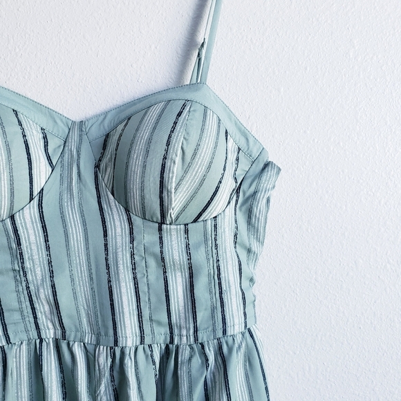 Striped Green Jumpsuit - Picture 3 of 7